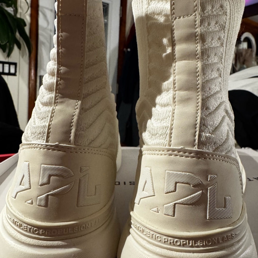 APL Women's Techloom Chelsea - Picture 4 of 9